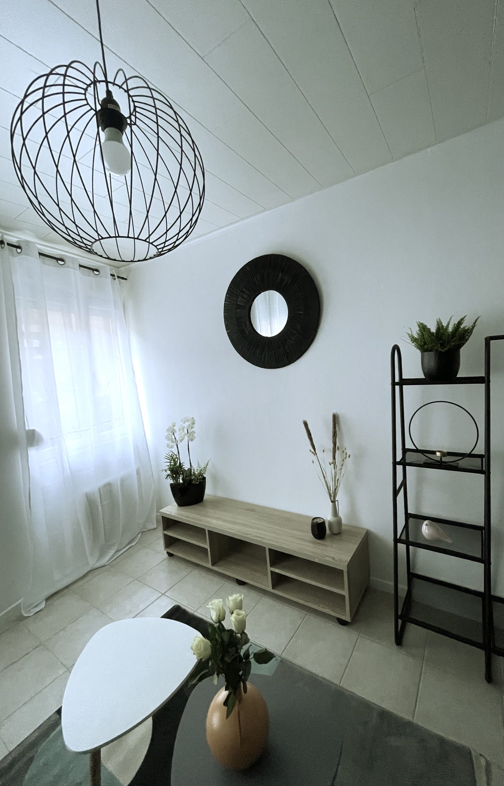 appartement T1- salon-meuble de tele-lille_59000- haut de France